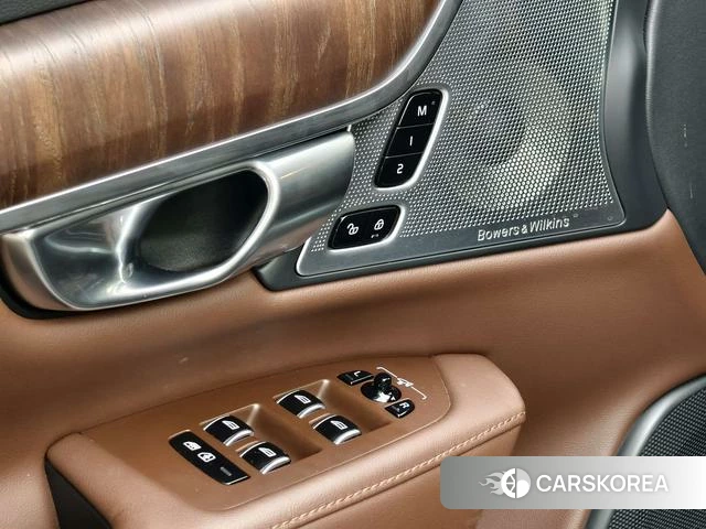 Volvo S90 PHEV id 4216267 из Китая 13