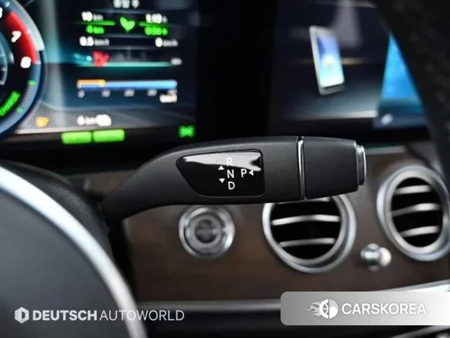 Mercedes-Benz E-Class W213 id 3727834 из Кореи 19