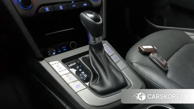 Hyundai Avante AD id 3413412 из Кореи 19