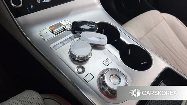 Genesis GV70 id 3399780 из Кореи 19