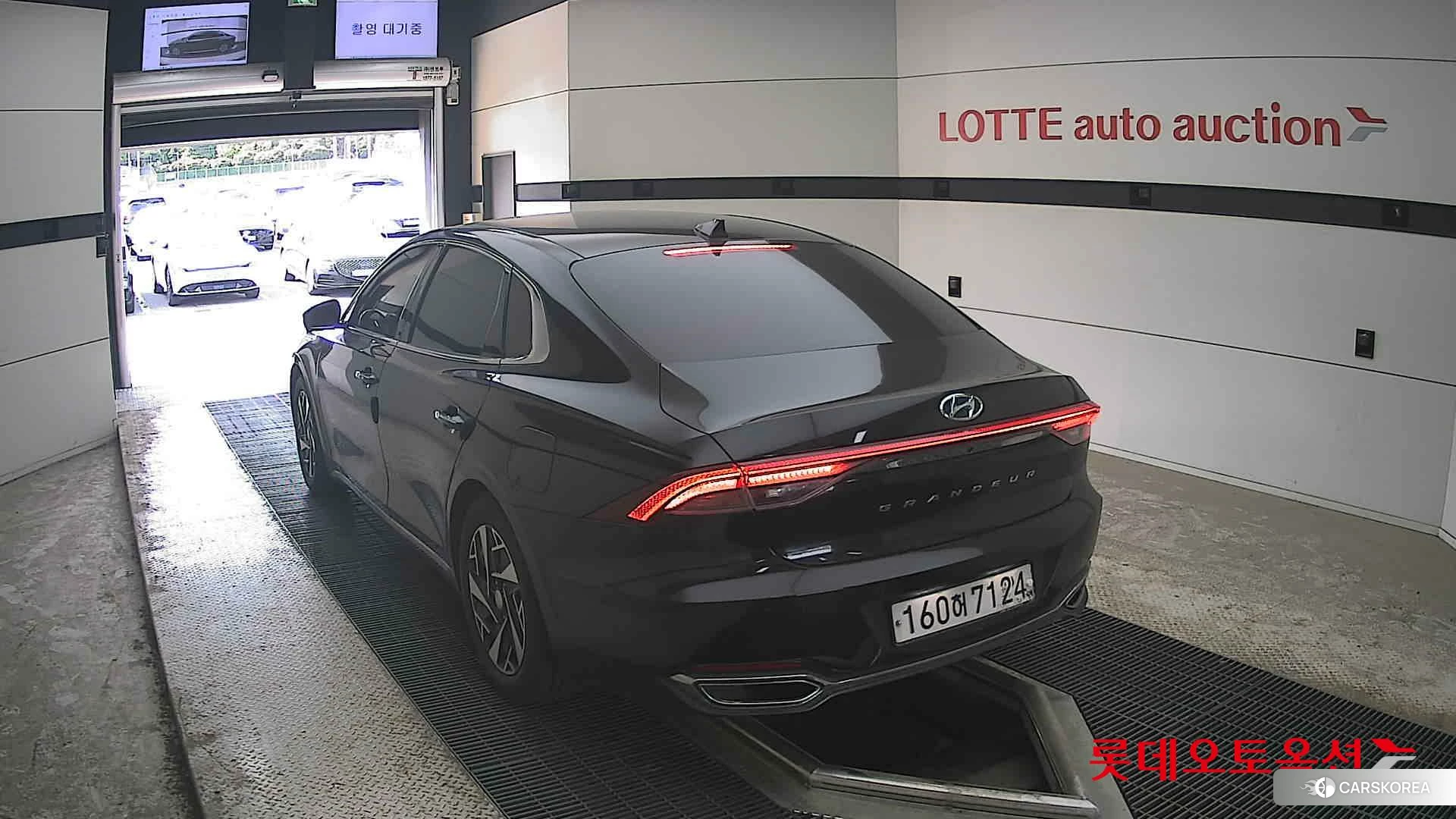 Hyundai Grandeur Hybrid id 4289408 из Кореи 36