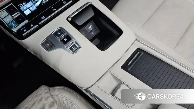 Hyundai The New Grandeur IG Hybrid id 2999004 из Кореи 19