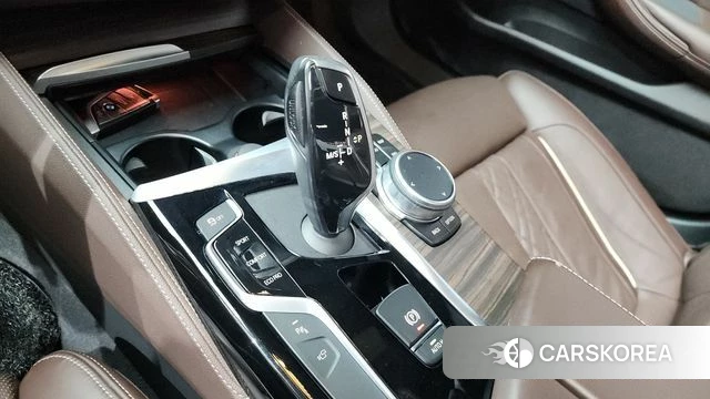 BMW 5 Series (G30) id 4465203 из Кореи 19