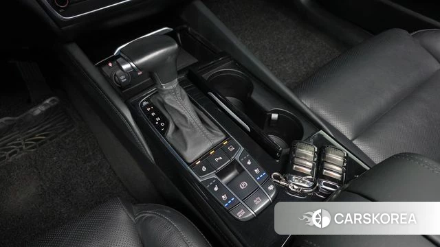 Kia All New K7 Hybrid id 4435608 из Кореи 19