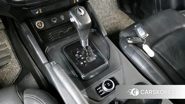 Ssangyong Rexton Sports id 3879364 из Кореи 19