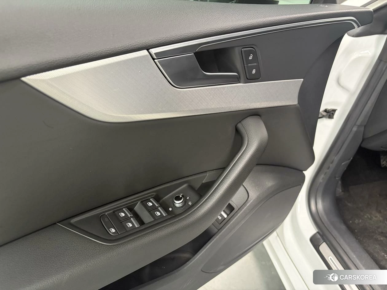 Audi A5 id 4487281 из Китая 16