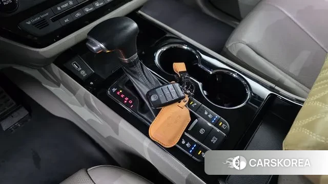 Kia The New Carnival id 3728319 из Кореи 19