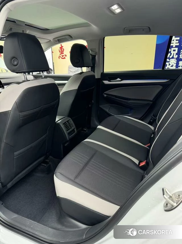 Volkswagen Golf id 4208234 из Китая 12