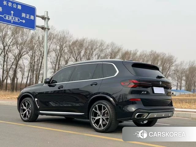 BMW X5 id 4291009 из Китая 9