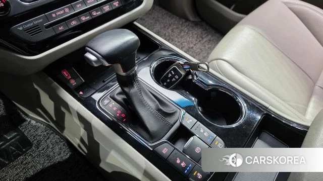 Kia The New Carnival id 4775700 из Кореи 19