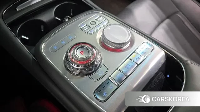 Genesis G90 (RS4) id 3539782 из Кореи 19