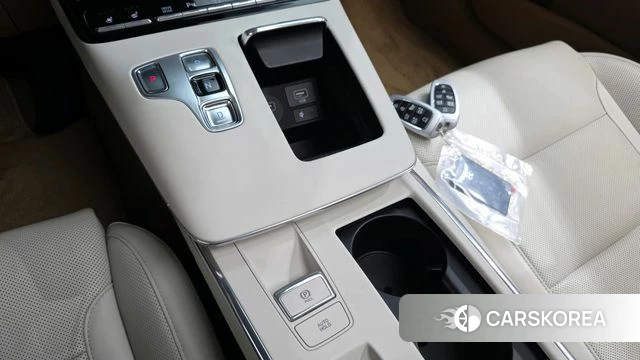 Hyundai The New Grandeur IG id 3839329 из Кореи 19