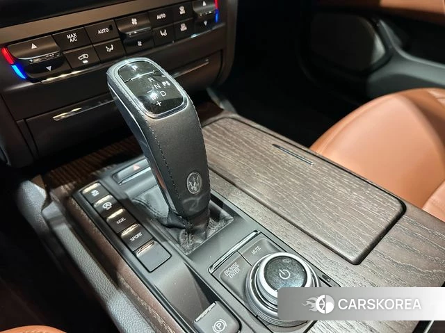 Maserati Ghibli id 4462892 из Кореи 15
