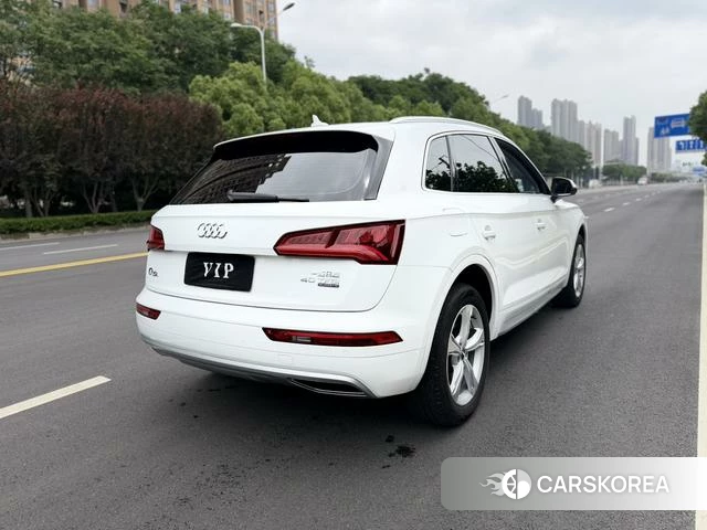 Audi Q5L id 4348340 из Китая 9