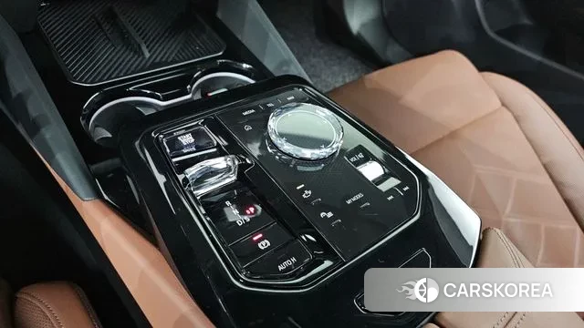 BMW 5 Series (G60) id 3725902 из Кореи 19