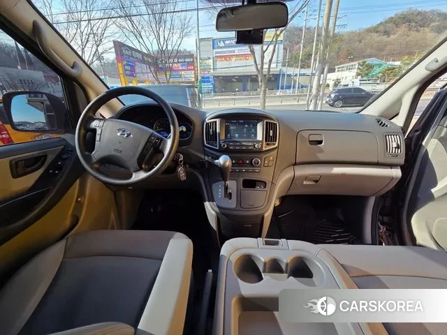 Hyundai The New Grand Starex id 3546789 из Кореи 16
