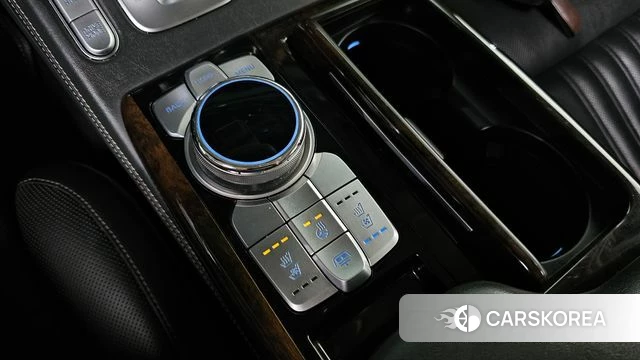 Genesis G90 id 4836933 из Кореи 37