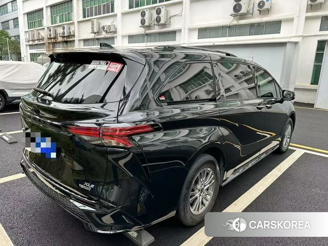 Toyota Saina id 4380706 из Китая 9