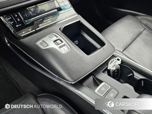 Hyundai The New Grandeur IG Hybrid id 3872774 из Кореи 19