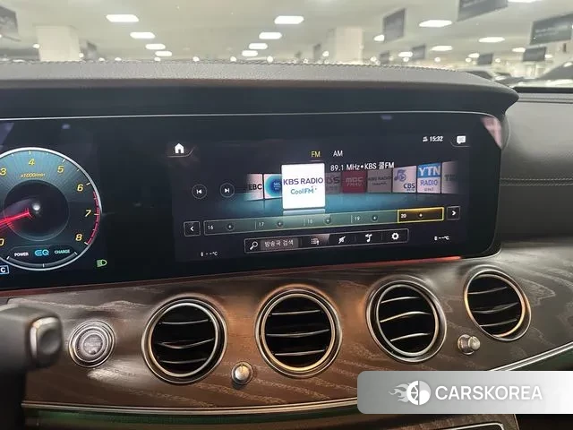 Mercedes-Benz E-Class W213 id 3716513 из Кореи 19