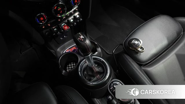 Mini Cooper S id 4781119 из Кореи 32
