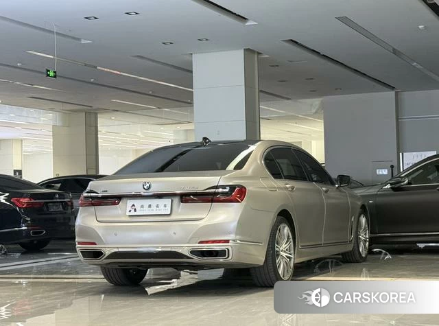 BMW 7 series id 4238484 из Китая 18