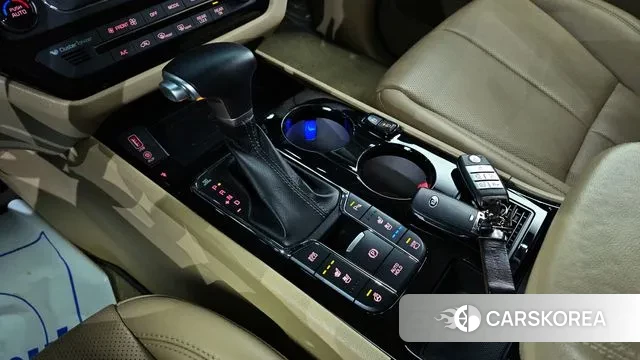 Kia The New Carnival id 3368541 из Кореи 19