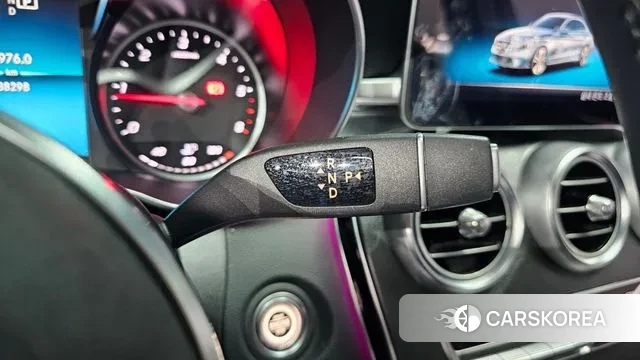 Mercedes-Benz C-Class W205 id 3307874 из Кореи 19