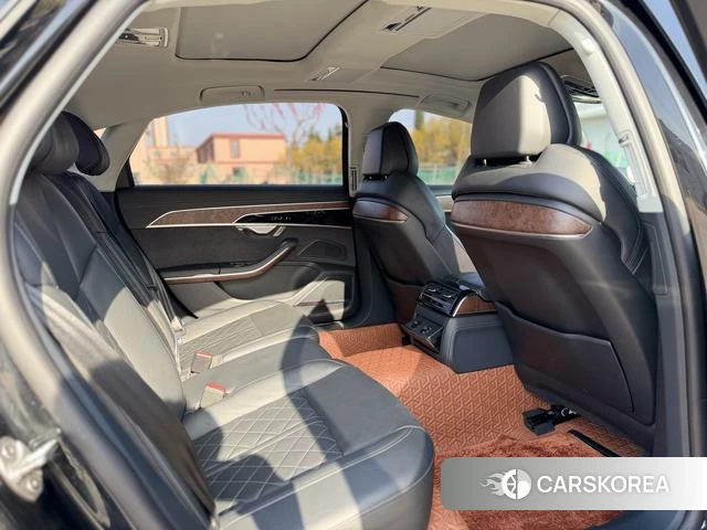 Audi A8 id 4242231 из Китая 9