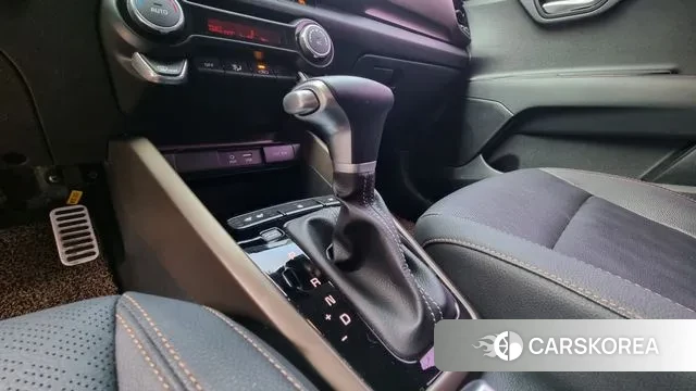 Kia Stonic id 3703440 из Кореи 19