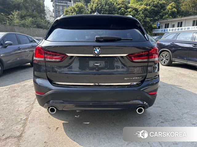 BMW X1 id 4258650 из Китая 13