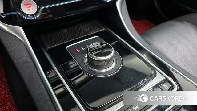 Jaguar XE id 3460001 из Кореи 19