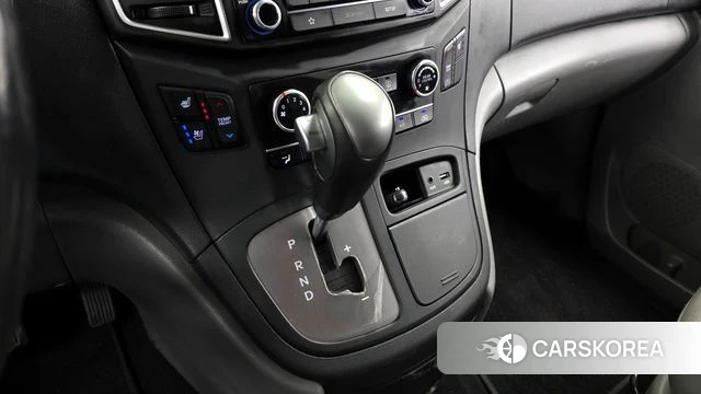 Hyundai The New Grand Starex id 4351202 из Кореи 19