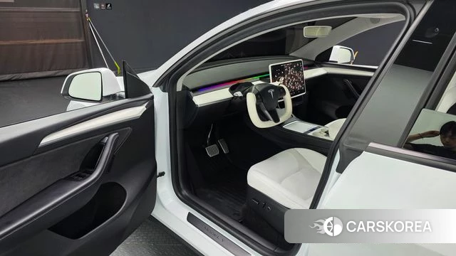 Tesla Model Y id 4516896 из Кореи 31