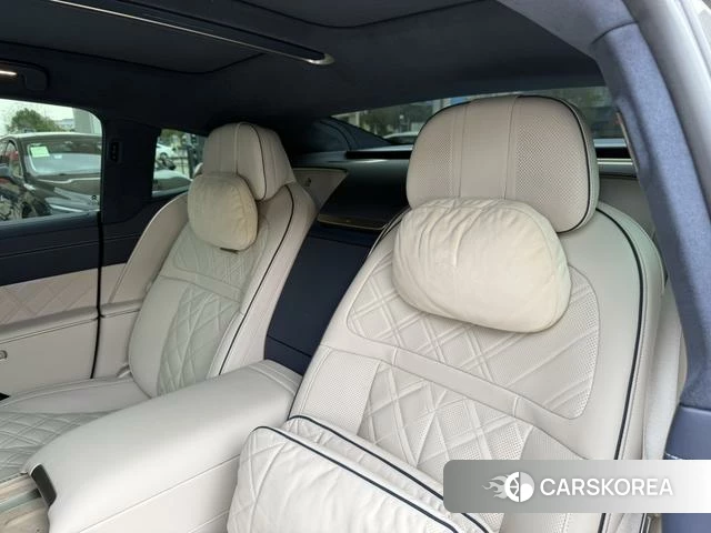 Weilai ET9 id 3908767 из Китая 18