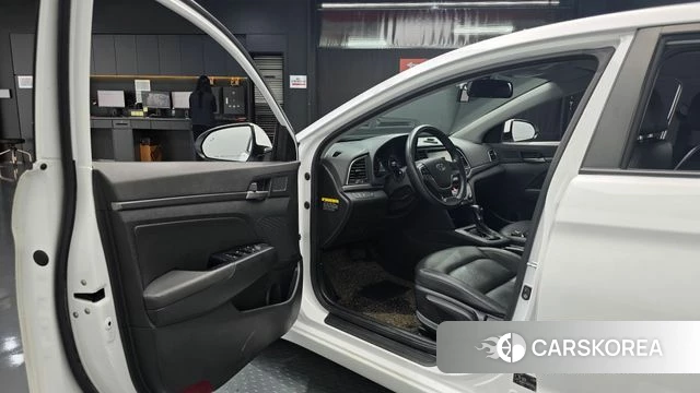 Hyundai Avante AD id 4530964 из Кореи 29
