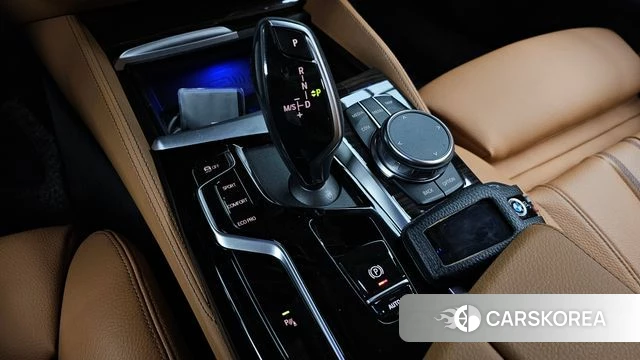 BMW 5 Series (G30) id 4443779 из Кореи 19