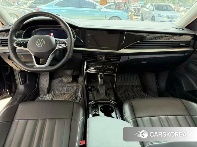 Volkswagen Passat id 4258535 из Китая 9
