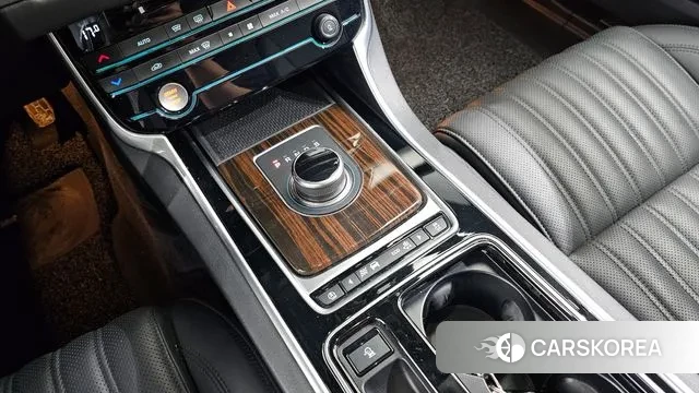 Jaguar XF (X260) id 2986880 из Кореи 19