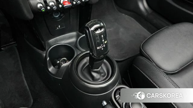 Mini Cooper Convertible id 3934021 из Кореи 19