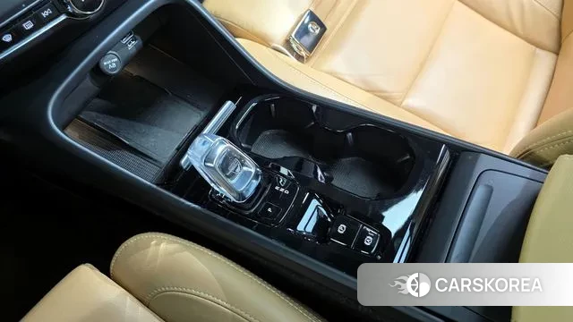 Volvo XC40 id 3356559 из Кореи 19