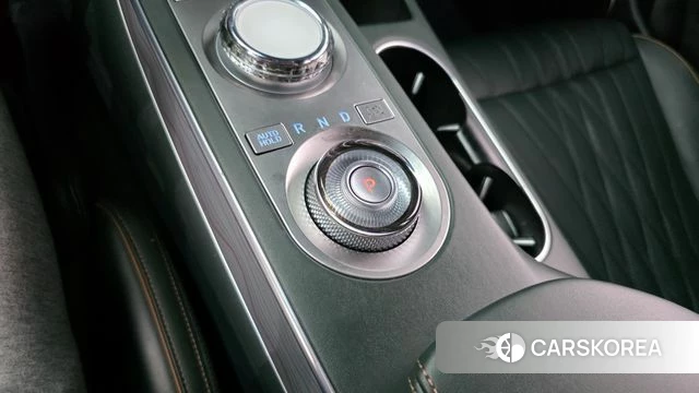 Genesis GV70 id 3892320 из Кореи 19