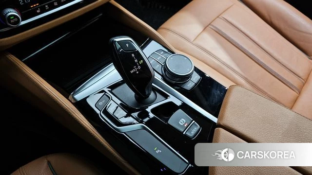 BMW 5 Series (G30) id 4434955 из Кореи 31