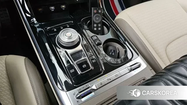 Kia Carnival 4th generation id 3402012 из Кореи 19