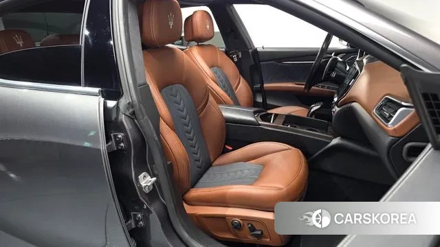 Maserati Ghibli id 3055141 из Кореи 19