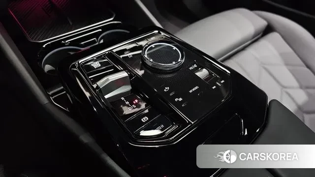 BMW 5 Series (G60) id 3399979 из Кореи 19