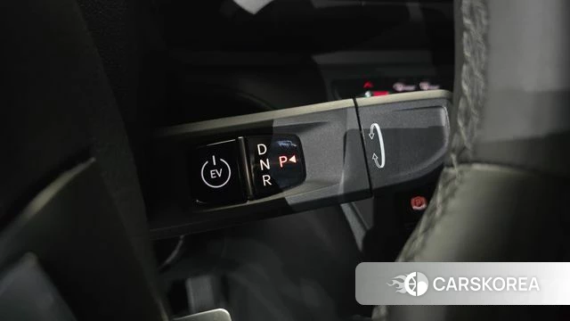 Kia The New Kia Ray EV id 4768064 из Кореи 30