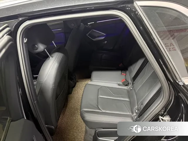 Audi Q3 (F3) id 3694931 из Кореи 12