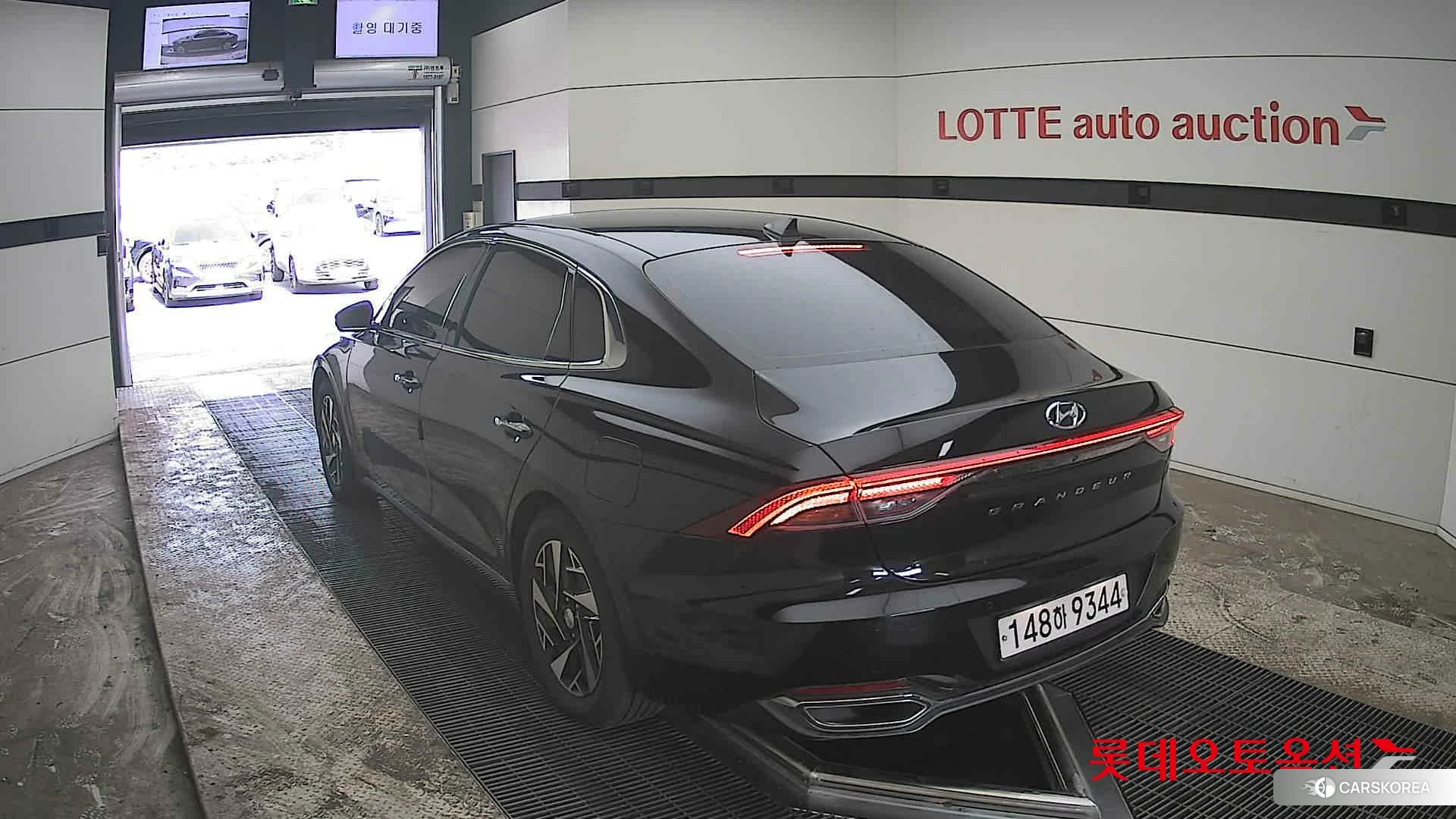 Hyundai Grandeur Hybrid id 3869360 из Кореи 36