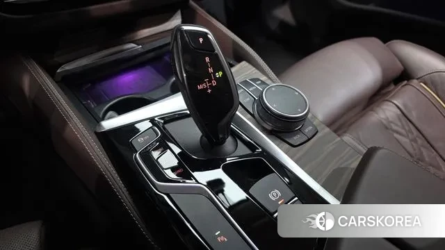 BMW 5 Series (G30) id 3504753 из Кореи 19